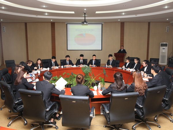项目研讨讲座.JPG