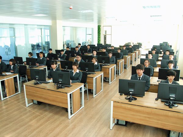 电子商务实验室.jpg